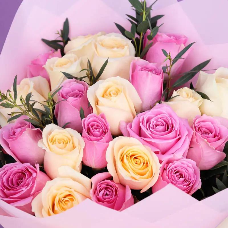 Beauty Charm 21 Roses Bouquet