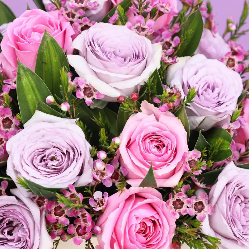 Beauty Queen 21 Roses Box
