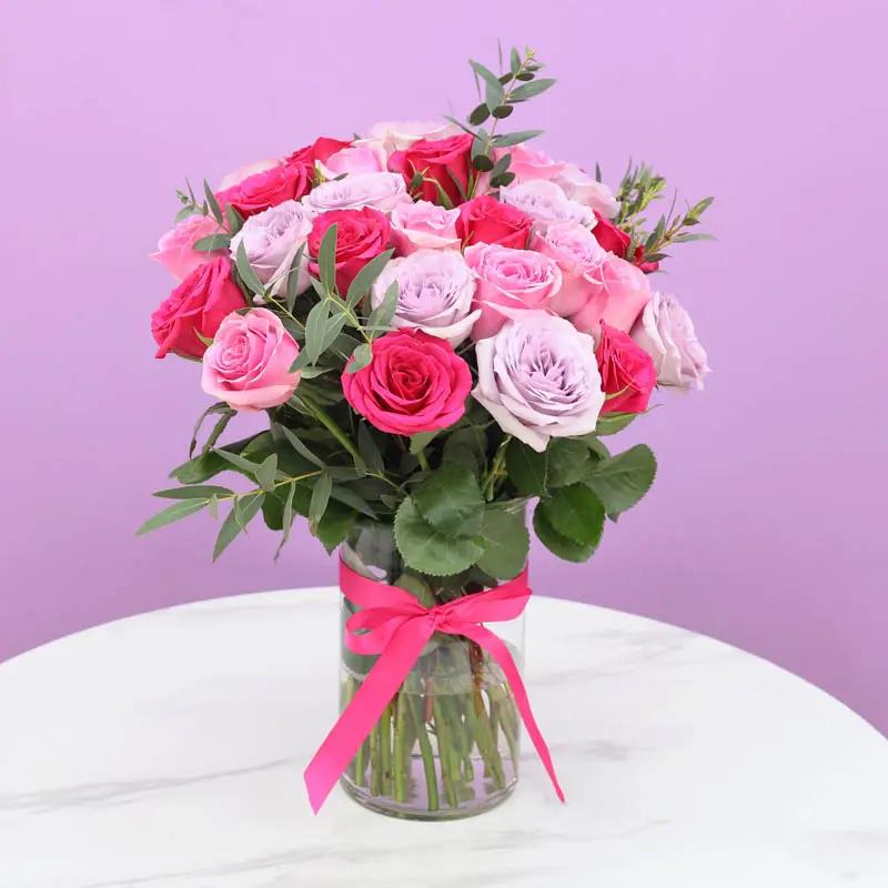 Candy 31 Roses in Vase