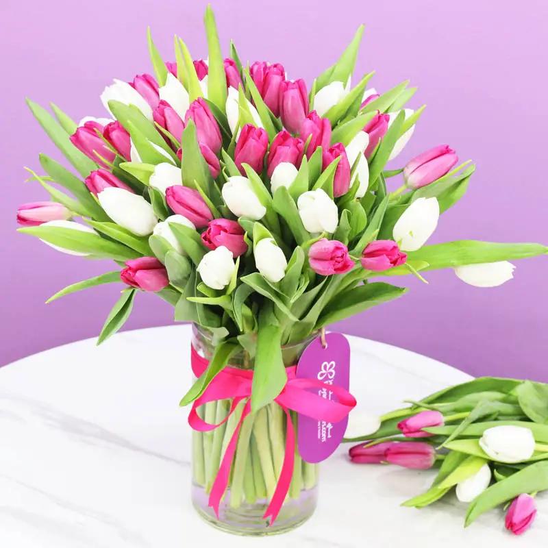 Charm 51 Tulips Vase