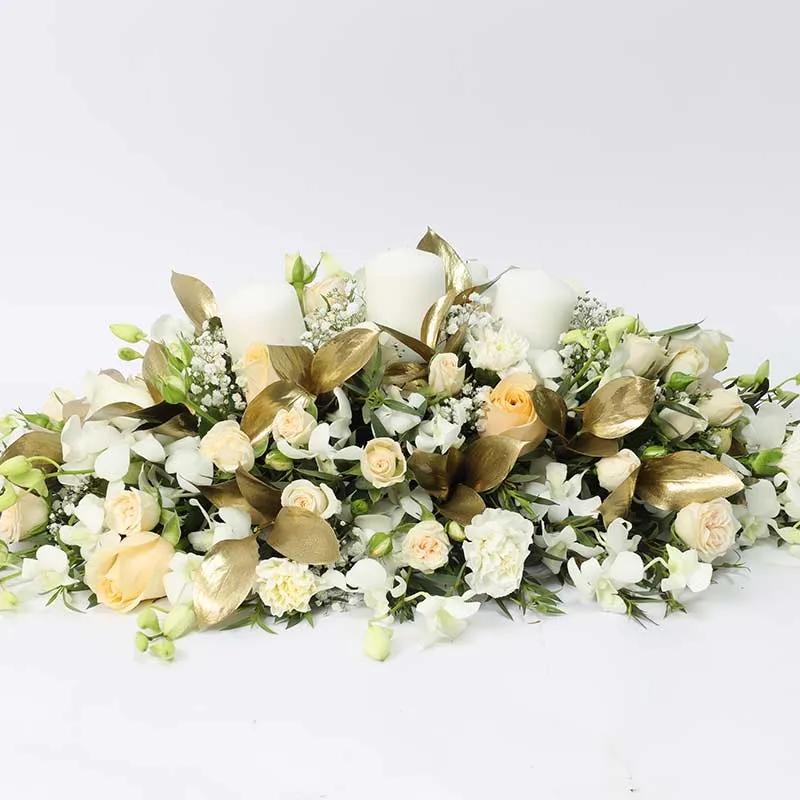 Cluster Peach N White Table Arrangement