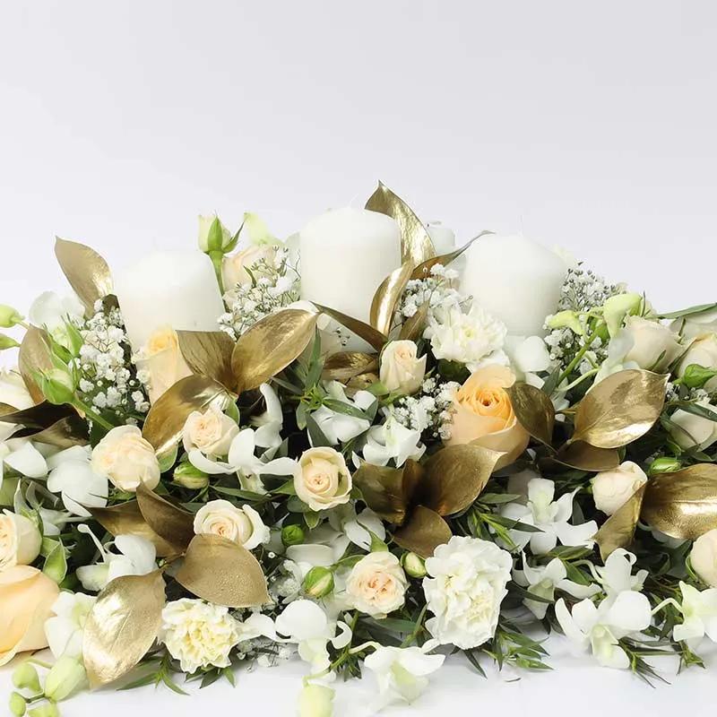 Cluster Peach N White Table Arrangement