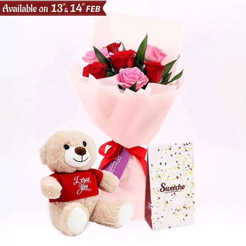 Cute 7 Roses Bouquet Trio