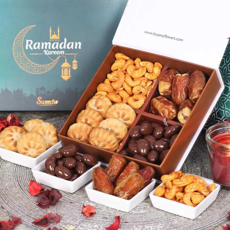 Delightful Iftar Gift Box Green