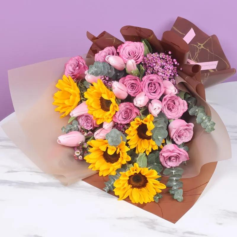 Dusky 25 Mix Flower Bouquet