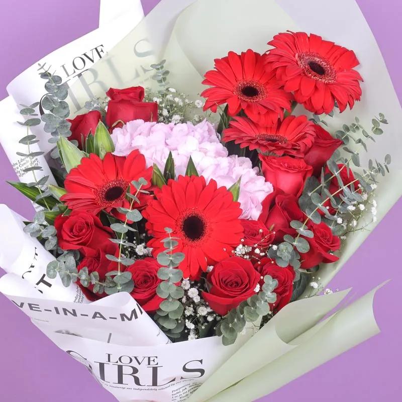 Expression of Red Flower Bouquet