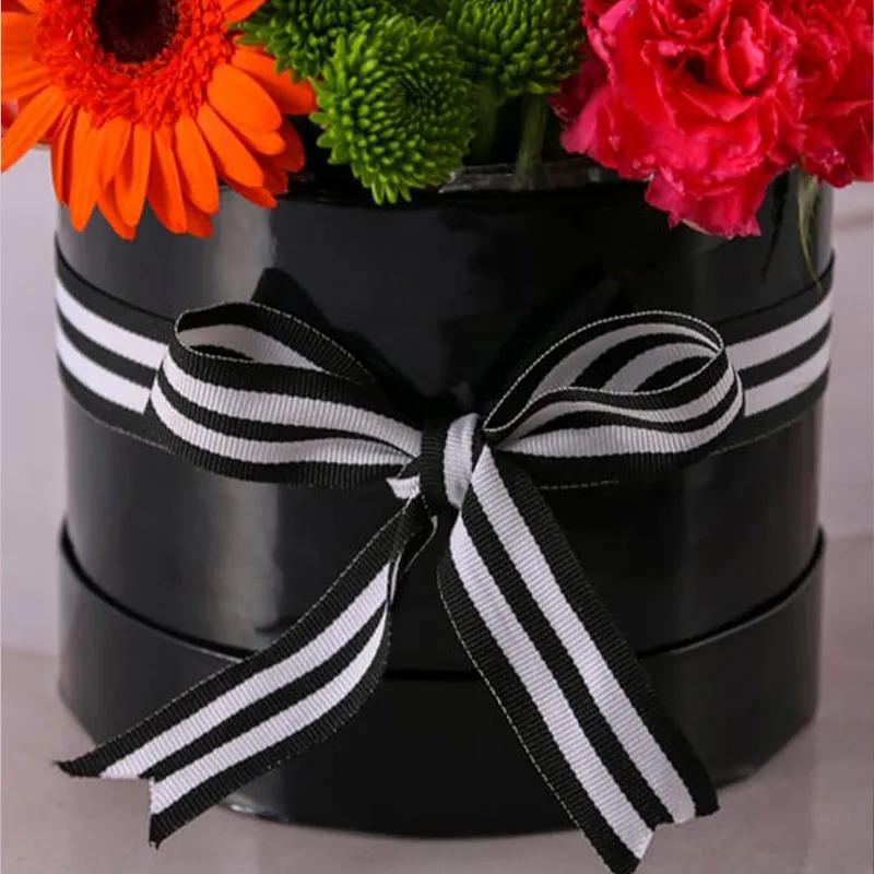 Fantastic Plants and Flowers in Box