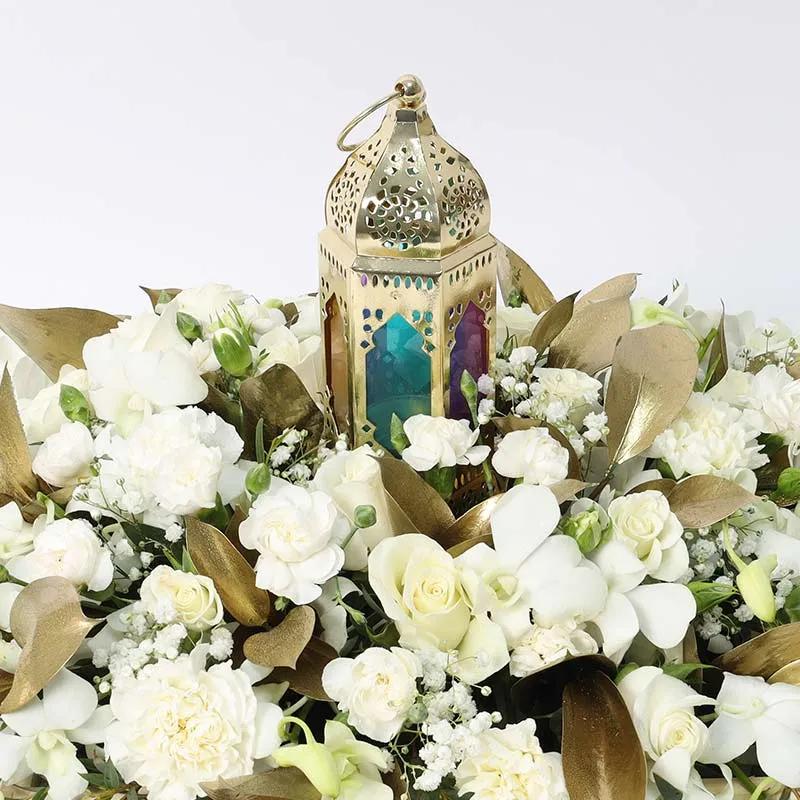 Feast Lantern Table Arrangement