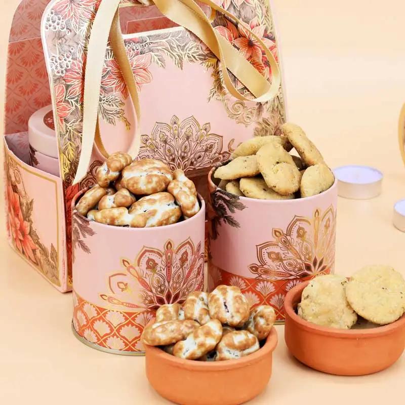 Festive Delicious Crunch Mini Hamper