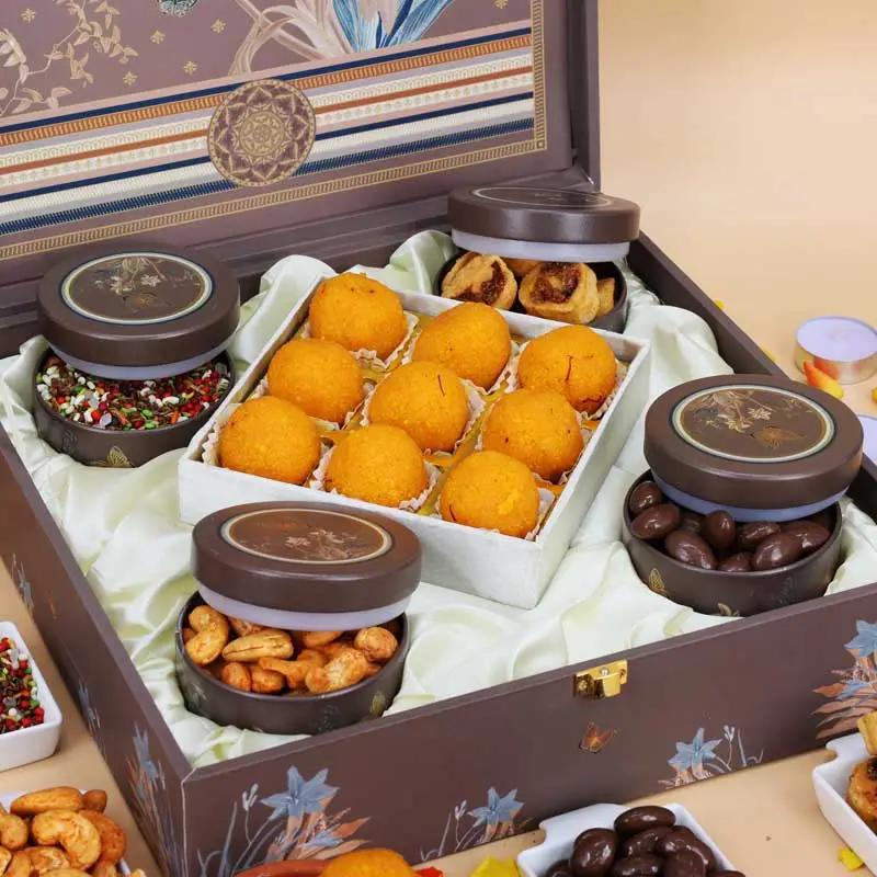 Festive Delight Premium Gift Box