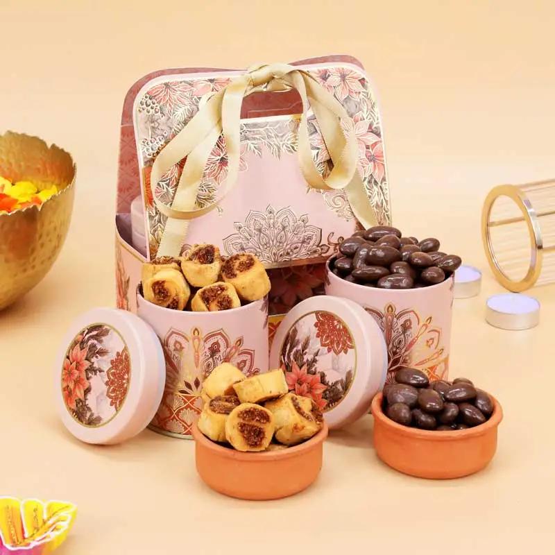 Festive Sweet Indulgence Mini Hamper