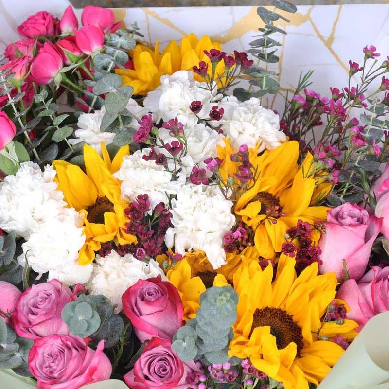 Gala 29 Flower Bouquet