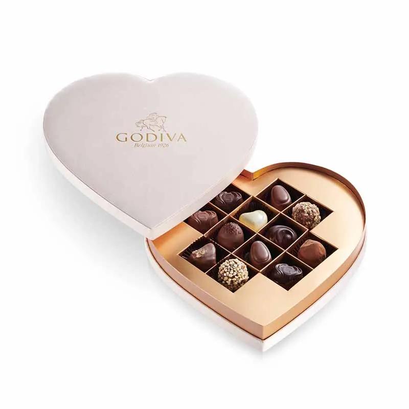 Godiva Coeur Gift Box Beige 12 Pcs