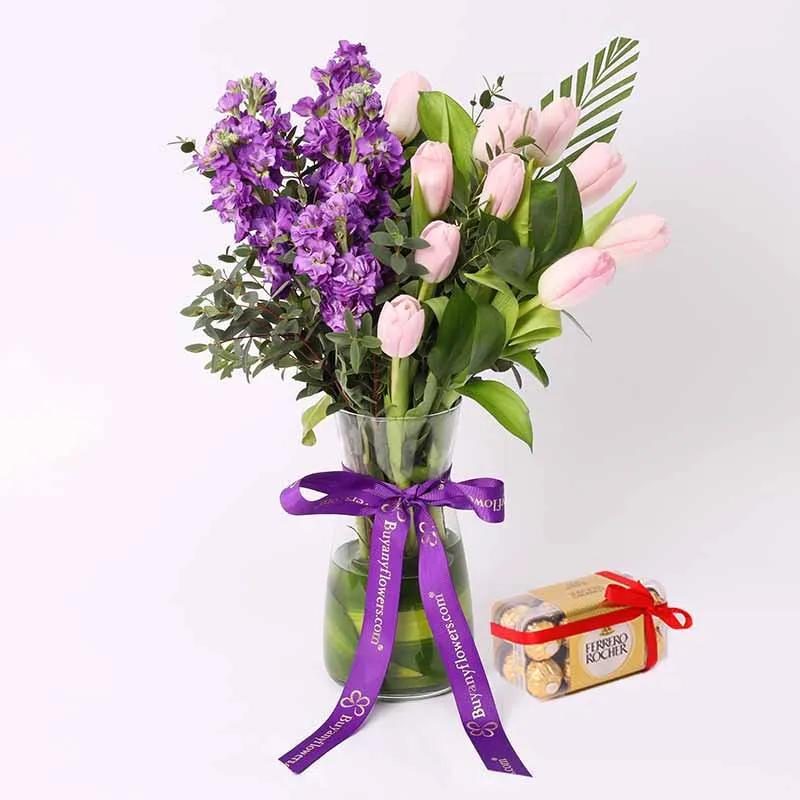 Grace 15 Flower Vase and Ferrero Rocher