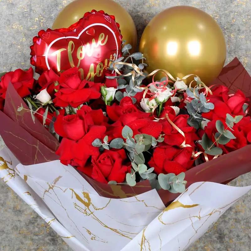 Love Red Roses and Balloons Bouquet