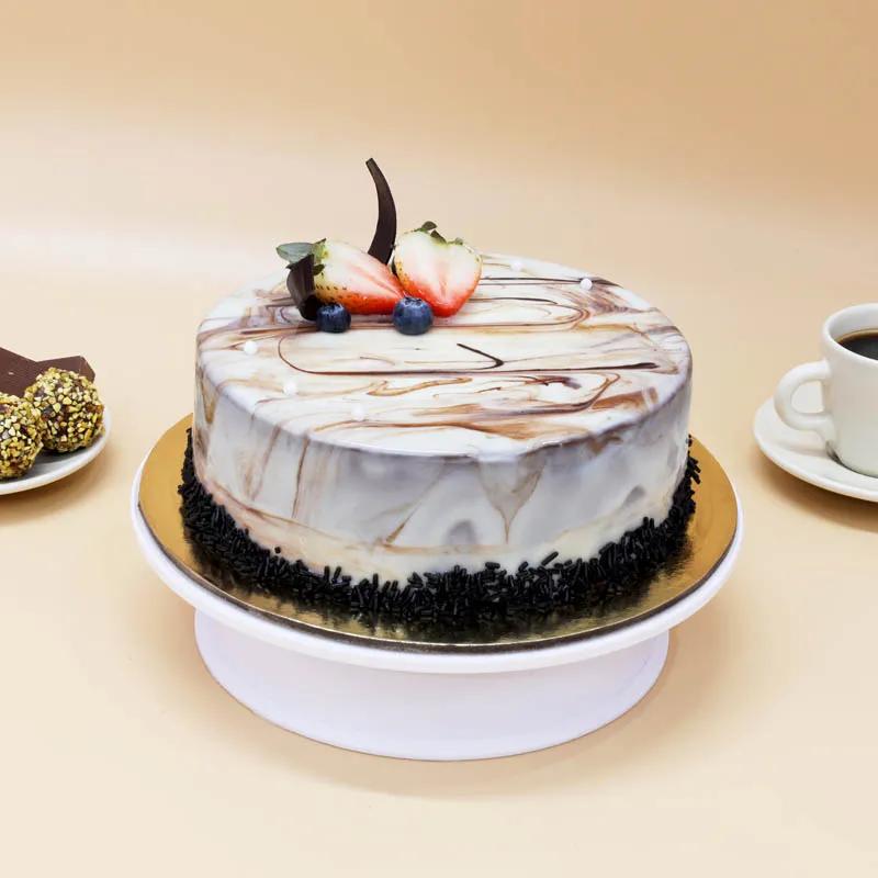 Marble Cake 4 Portion