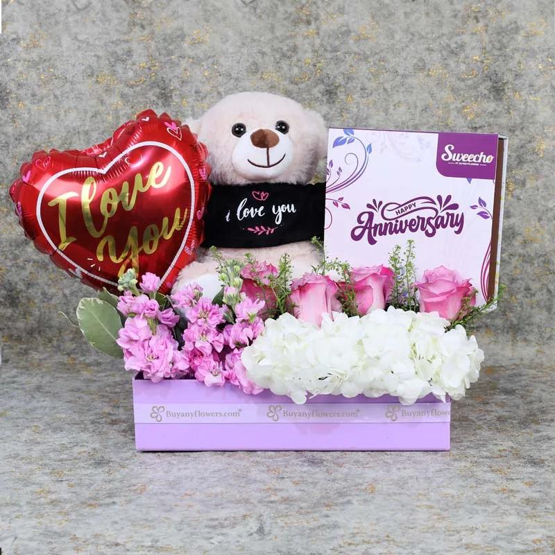 Mauve Anniversary Flower Hamper