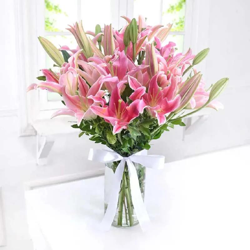Pink Lilies Arrangements and Fudge Cake