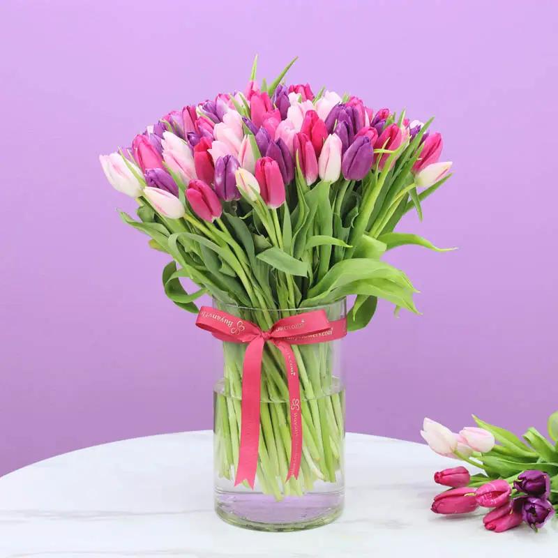 Queen 101 Tulips Vase