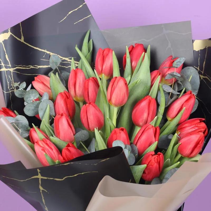 Red Beauty 25 Tulips Bouquet