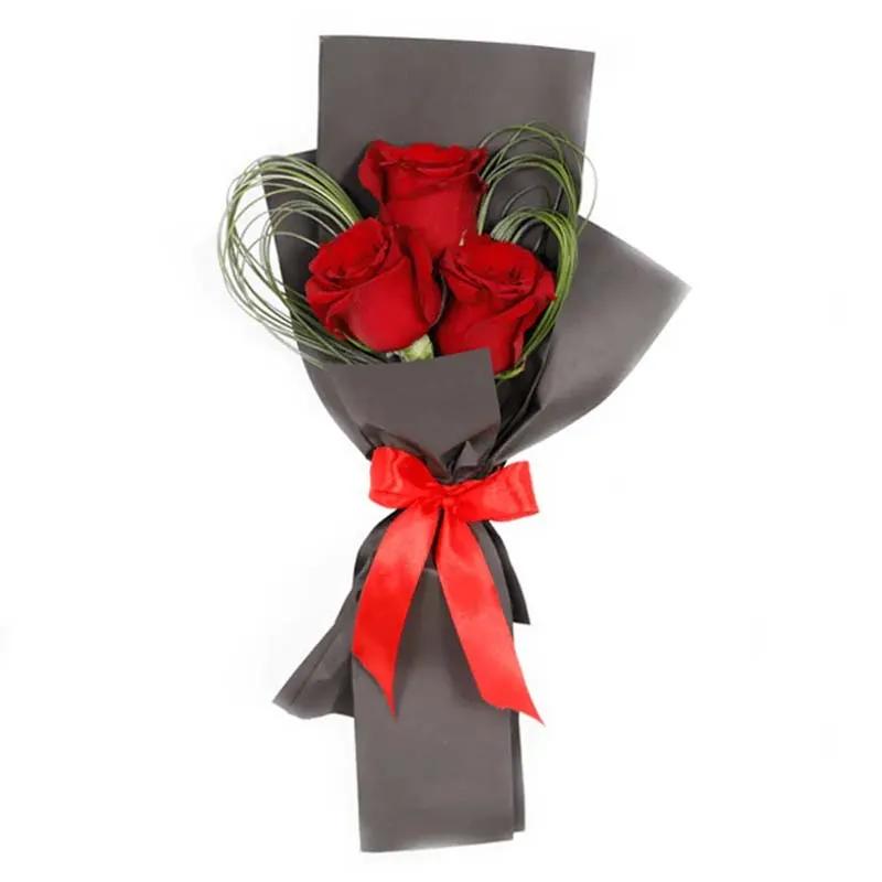 Red Roses Bouquet and Fudge Cake