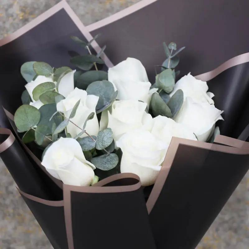 Snow 15 White Roses Bouquet