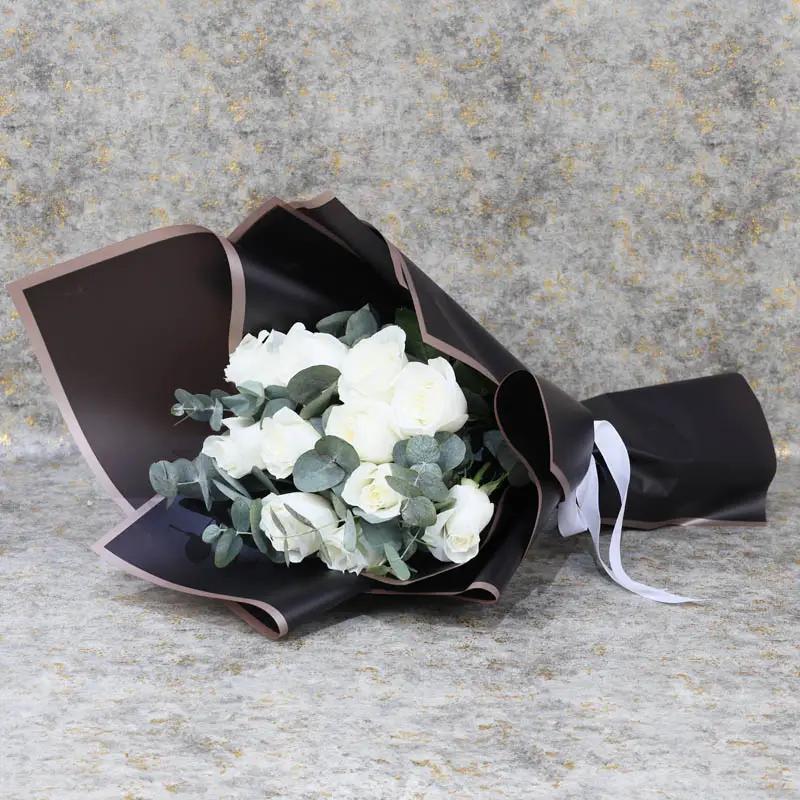 Snow 15 White Roses Bouquet