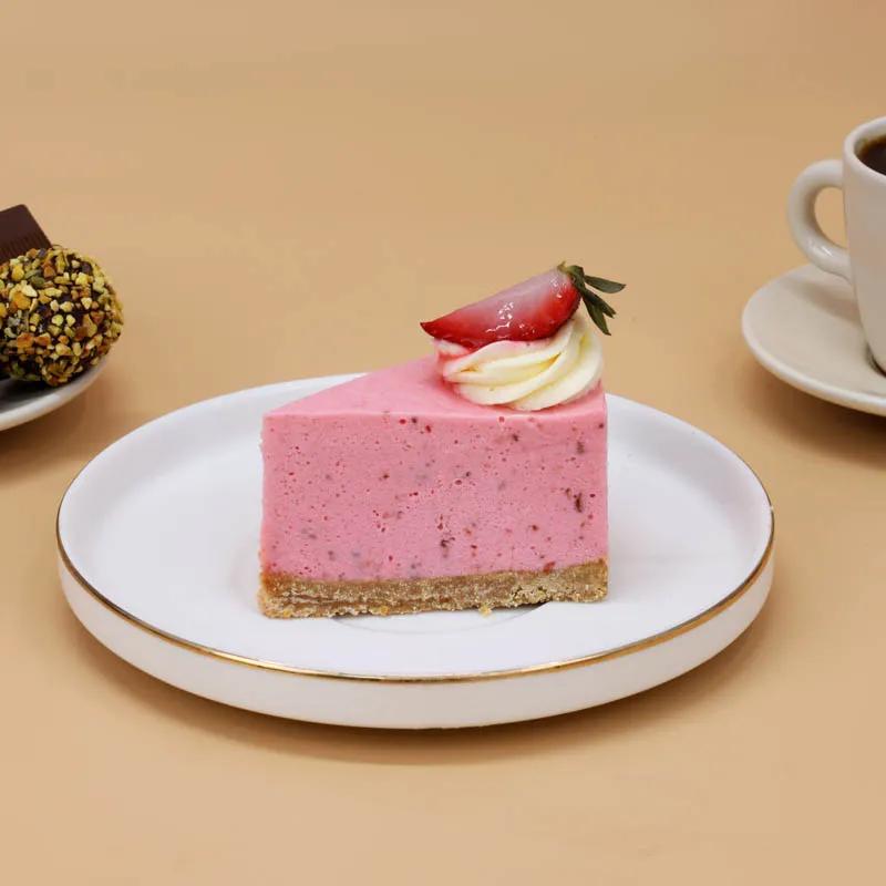 Strawberry Cheesecake 12 Portion