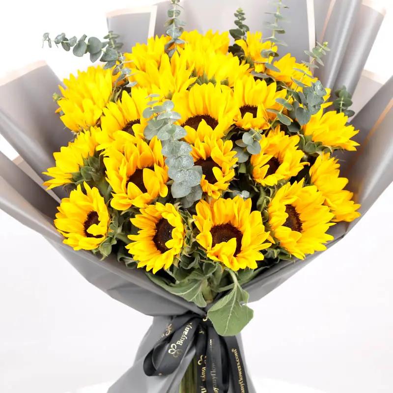 Symphony 11 Sunflower Bouquet