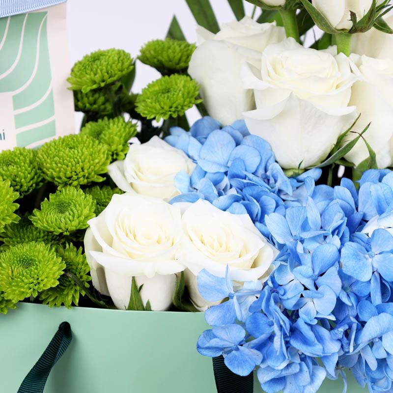 Winter Floral Patchi Arrangement