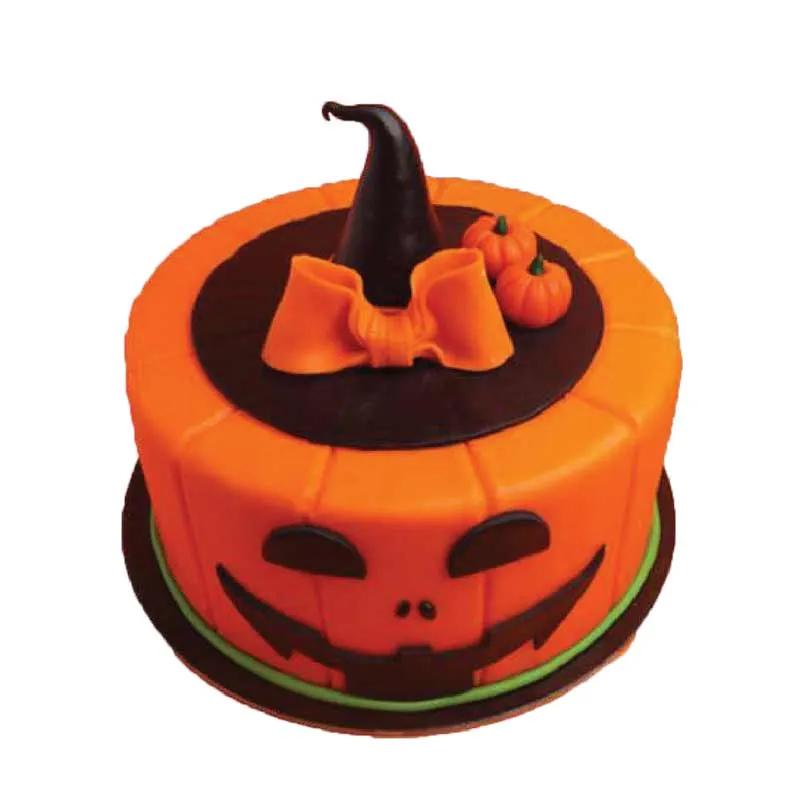 Witchy Pumpkin Cake 8 Portion