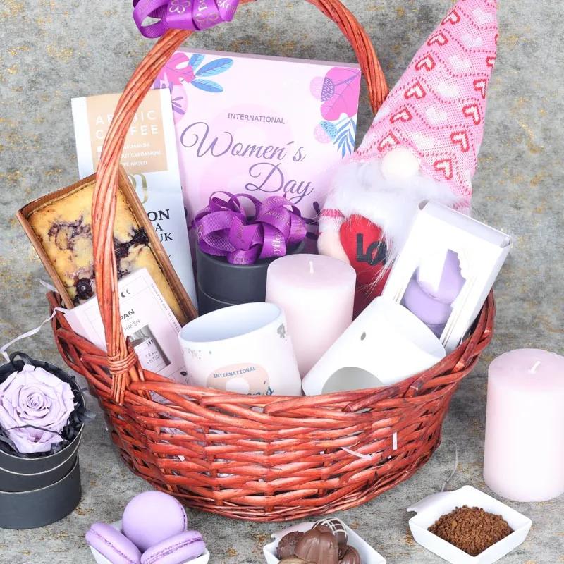 Womens Day Delight Gift Basket