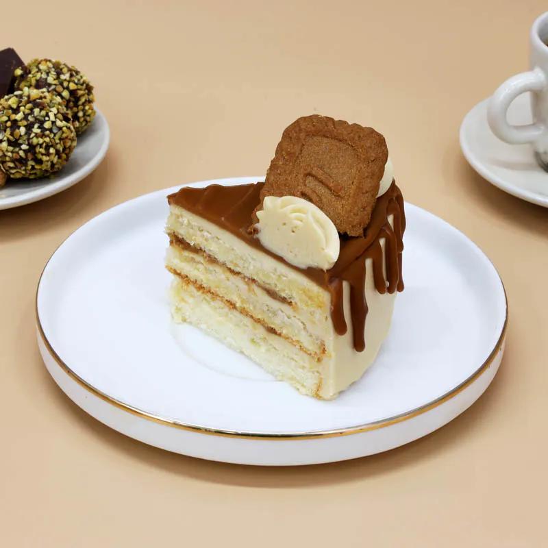 Yummy Lotus Biscoff Cake 4 Portion
