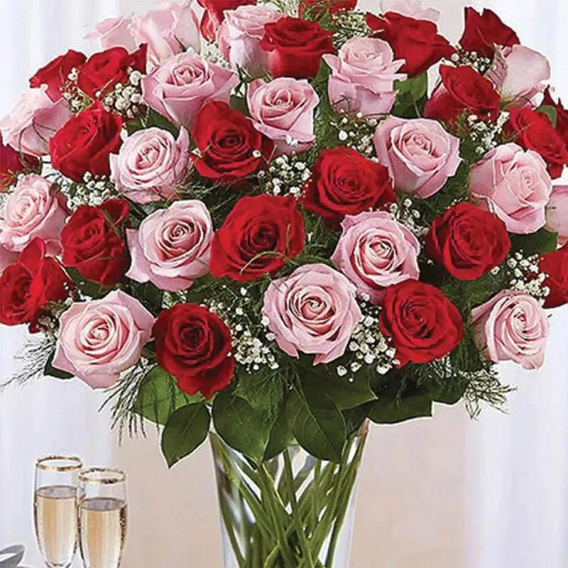 50 Elegant Red and Pink Roses In Vase
