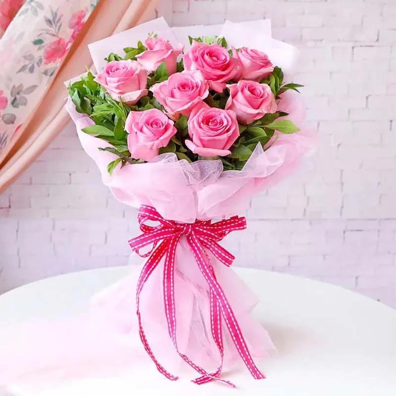 Cute Pink Roses Bouquet
