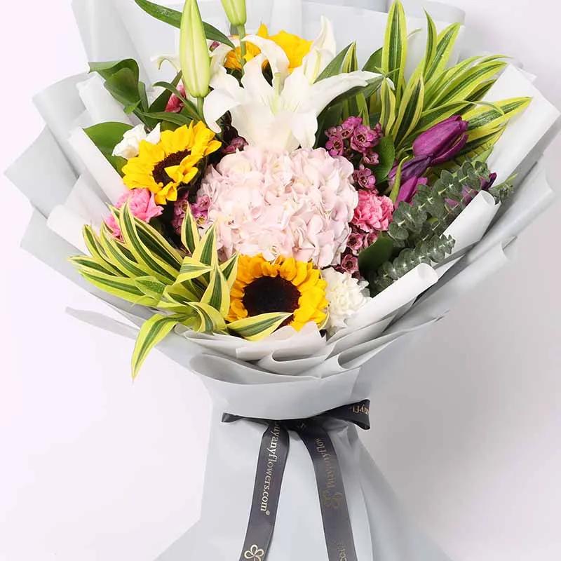 Amaze Mix Flower Bouquet