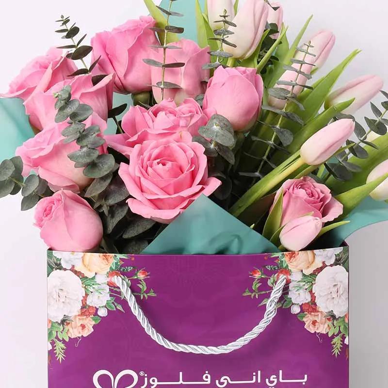 Charming 21 Pink Roses and Tulips Bag