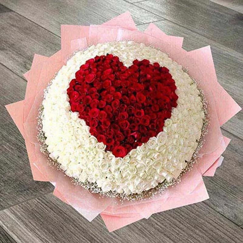 Grand Red and White Roses Arrangement
