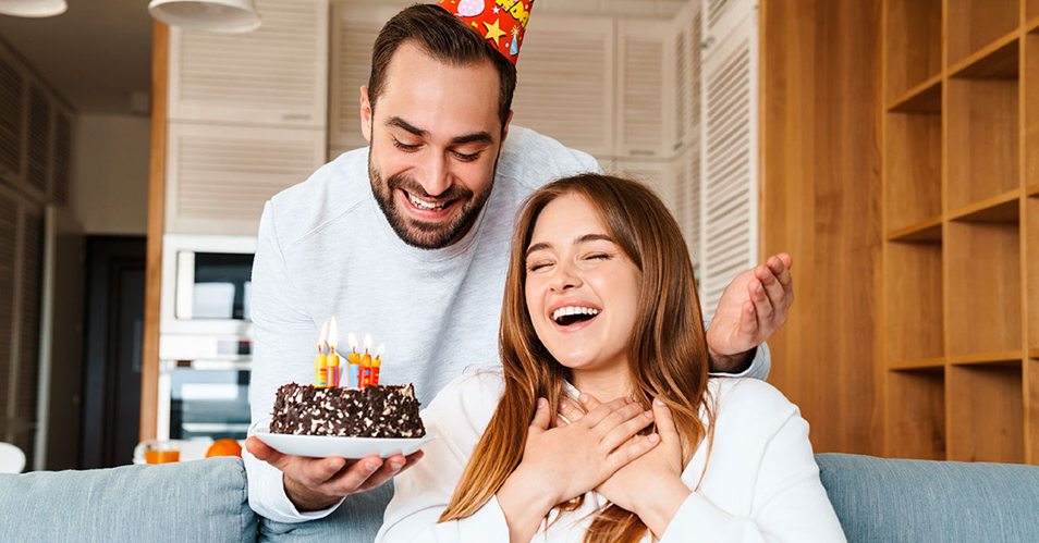 Anniversary Cake for Wife